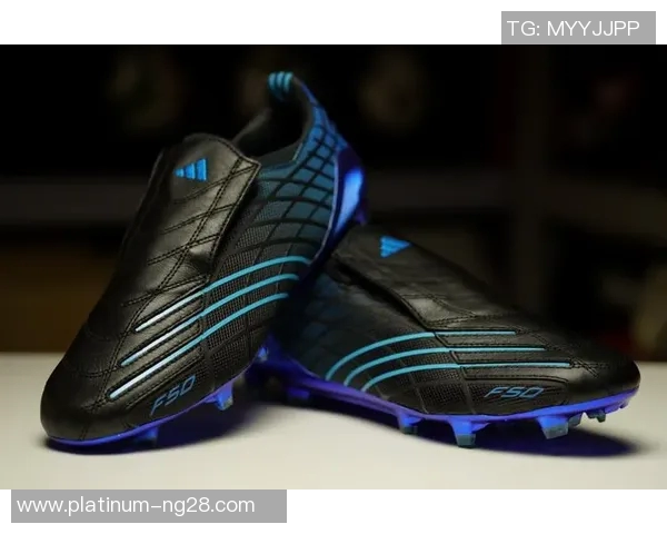 高端足球鞋的独特之处与普通足球鞋的显著区别分析